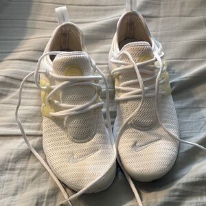 Nike Presto Women's Cream Mesh Sneakers